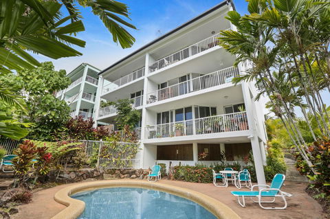 On The Beach Apartments - Holiday Sunshine Coast 7