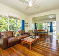 Kooyong Apartment 1 - Holiday Sunshine Coast