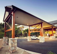 Mercure Clear Mountain Lodge - Holiday Sunshine Coast