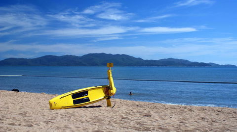 Aquarius On The Beach - Holiday Sunshine Coast 11
