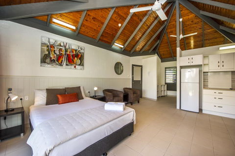 Island Leisure Resort - Holiday Sunshine Coast 0
