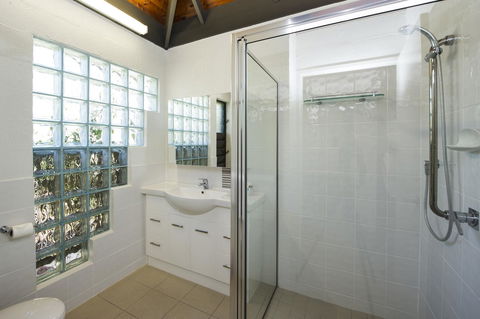 Island Leisure Resort - Holiday Sunshine Coast 3