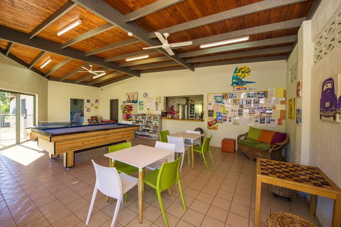 Island Leisure Resort - Holiday Sunshine Coast 12