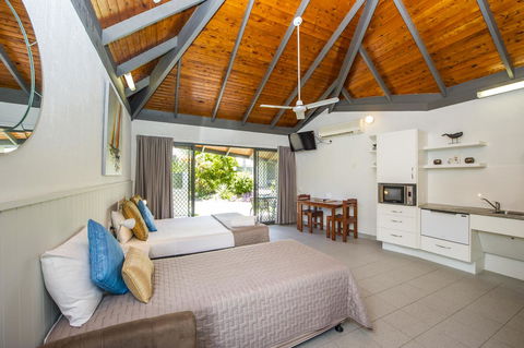 Island Leisure Resort - Holiday Sunshine Coast 15