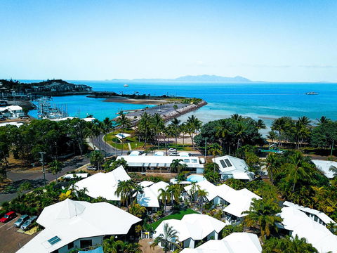 Island Leisure Resort - Holiday Sunshine Coast 10