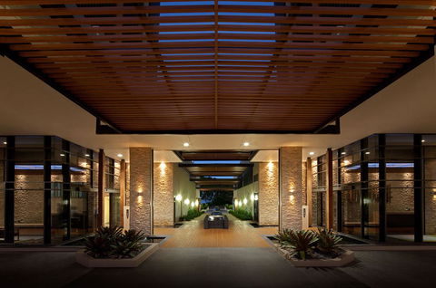 Oaks Redcliffe Mon Komo Suites - Sunshine Coast Tourism 14