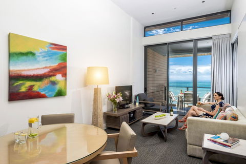 Oaks Redcliffe Mon Komo Suites - Sunshine Coast Tourism 19