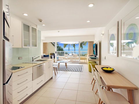 Netanya Noosa Beachfront Resort - Sunshine Coast Tourism 22