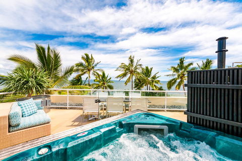 Netanya Noosa Beachfront Resort - Sunshine Coast Tourism 23