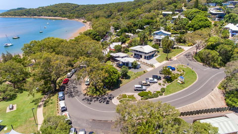 Sunset Cabins 1770 - Holiday Sunshine Coast 12