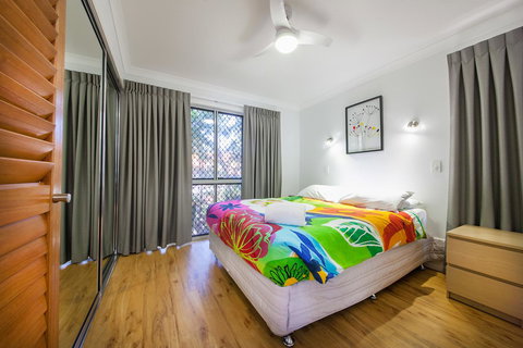 Sunset Cabins 1770 - Holiday Sunshine Coast 9