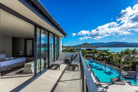 Mirage Whitsundays - Sunshine Coast Tourism 3