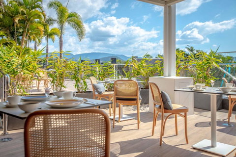 Mirage Whitsundays - Sunshine Coast Tourism 37