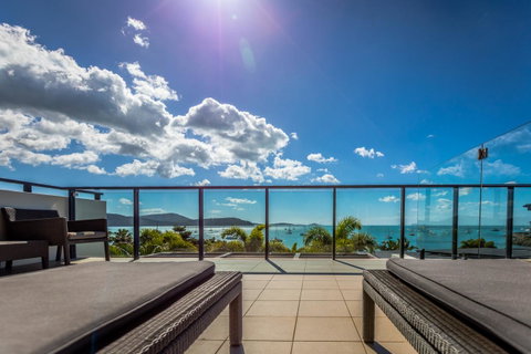 Mirage Whitsundays - Sunshine Coast Tourism 21