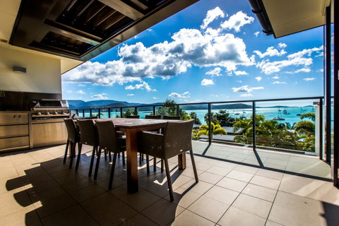 Mirage Whitsundays - Sunshine Coast Tourism 14