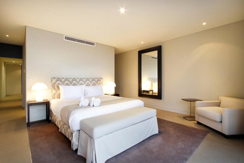 Mirage Whitsundays - Sunshine Coast Tourism 35