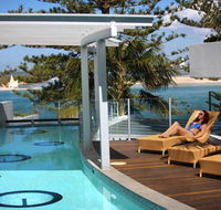 Rumba Beach Resort - Holiday Sunshine Coast