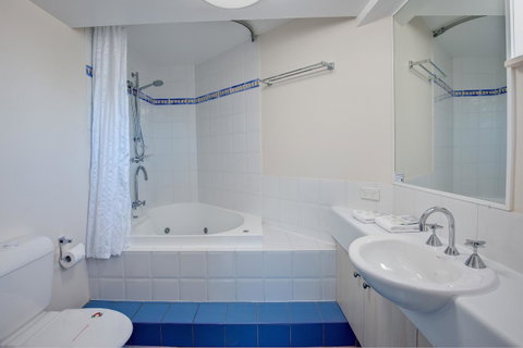 Nautilus Resort Mooloolaba - Sunshine Coast Tourism 32