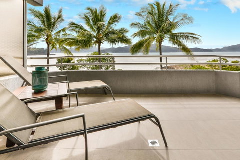 Frangipani 104 - Hamilton Island - Sunshine Coast Tourism 9