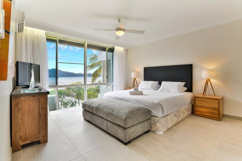Frangipani 104 - Hamilton Island - Sunshine Coast Tourism 3