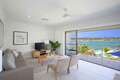 Noosa Shores Resort - Holiday Sunshine Coast 0