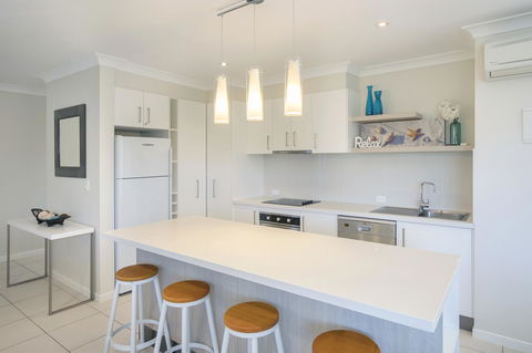 Noosa Shores Resort - Holiday Sunshine Coast 17