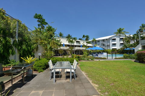 Seascape Holidays At Beachfront Terraces - Holiday Sunshine Coast 23