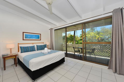 Seascape Holidays At Beachfront Terraces - Holiday Sunshine Coast 1