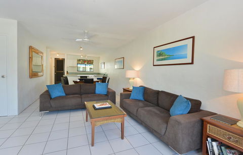 Seascape Holidays At Beachfront Terraces - Holiday Sunshine Coast 10