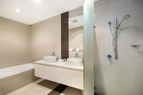 Redvue Holiday Apartments - Sunshine Coast Tourism 29