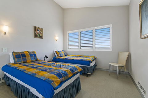 Redvue Holiday Apartments - Sunshine Coast Tourism 22