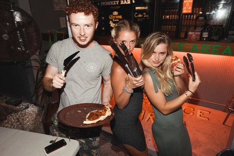 Mad Monkey Central - Sunshine Coast Tourism 28