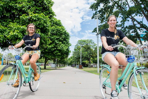 Mad Monkey Central - Sunshine Coast Tourism 24