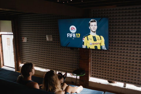 Mad Monkey Central - Sunshine Coast Tourism 38