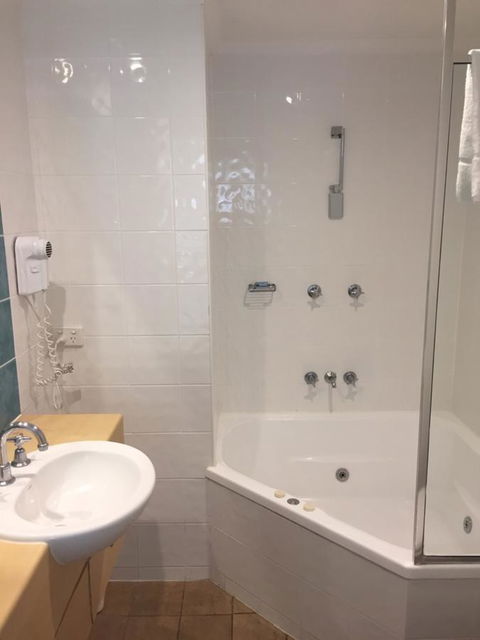 Portsea 26 - Sunshine Coast Tourism 13