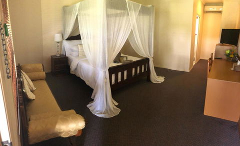 The Bearded Dragon Boutique Hotel - Holiday Sunshine Coast 9