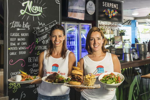 Summer House Cairns - Sunshine Coast Tourism 20
