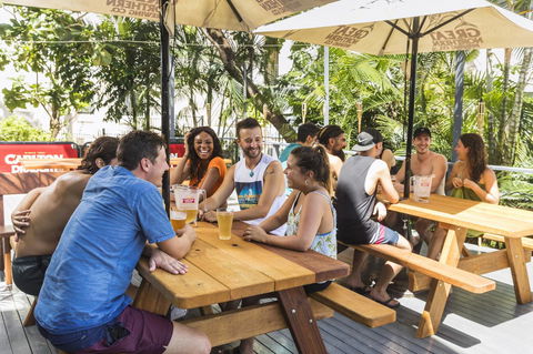 Summer House Cairns - Sunshine Coast Tourism 18