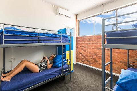 Summer House Cairns - Sunshine Coast Tourism 28