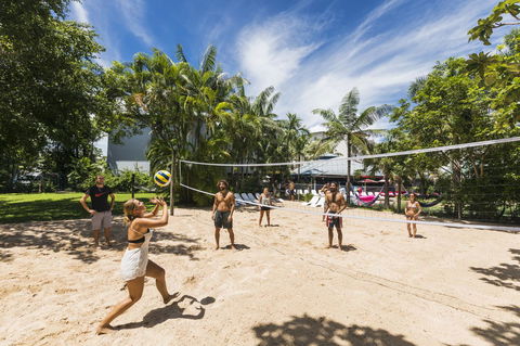 Summer House Cairns - Sunshine Coast Tourism 7