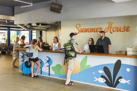 Summer House Cairns - Sunshine Coast Tourism 9