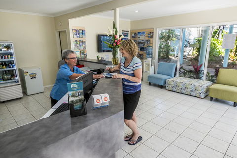 The Beach Motel Hervey Bay - Holiday Sunshine Coast 36
