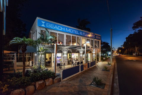 The Beach Motel Hervey Bay - Holiday Sunshine Coast 16