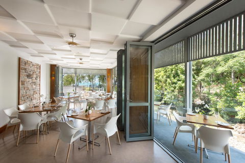 Heart Hotel And Gallery Whitsundays - Sunshine Coast Tourism 6