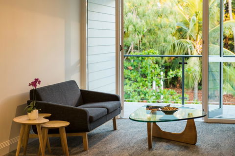 Heart Hotel And Gallery Whitsundays - Sunshine Coast Tourism 15