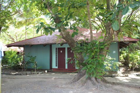 PK\'s Jungle Village - Holiday Sunshine Coast 8
