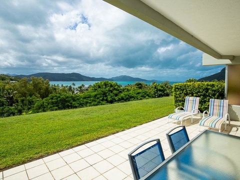 Beach Lodges - Sunshine Coast Tourism 33