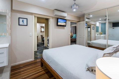 Beach Lodges - Sunshine Coast Tourism 43