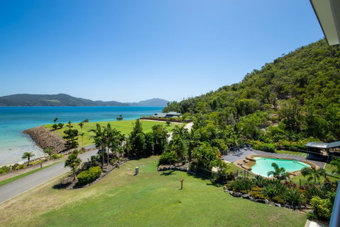 Beach Lodges - Sunshine Coast Tourism 18