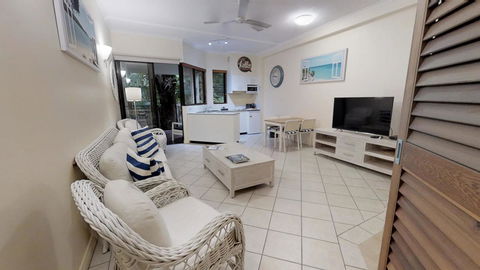 Silkari The Pavilions - Holiday Sunshine Coast 1